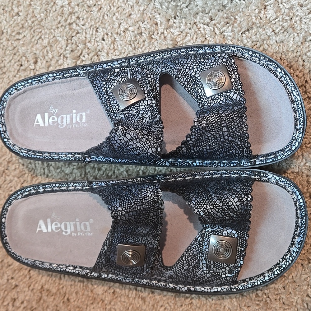 Alegria Lace Pattern Slide Sandals